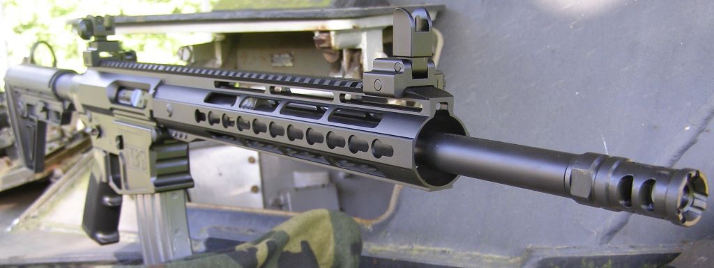 16 inch 300 Blackout With Non-Reciprocating Charging Handle image 7