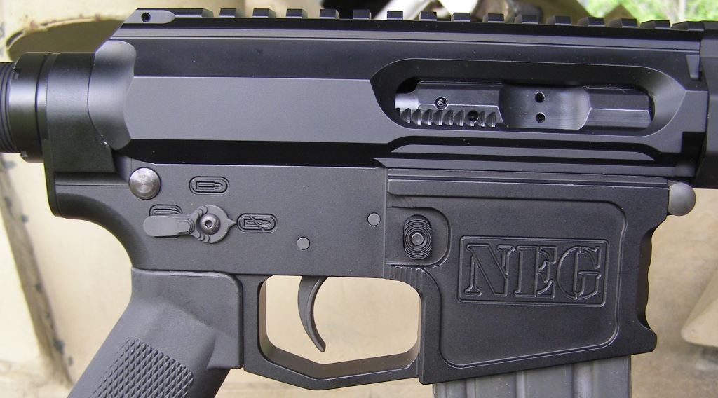 450 Bushmaster With Non-Reciprocating Side Charging Upper image 3